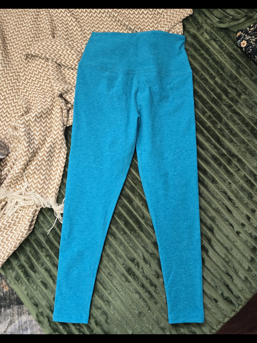 Beyond Yoga Teal Active Leggings